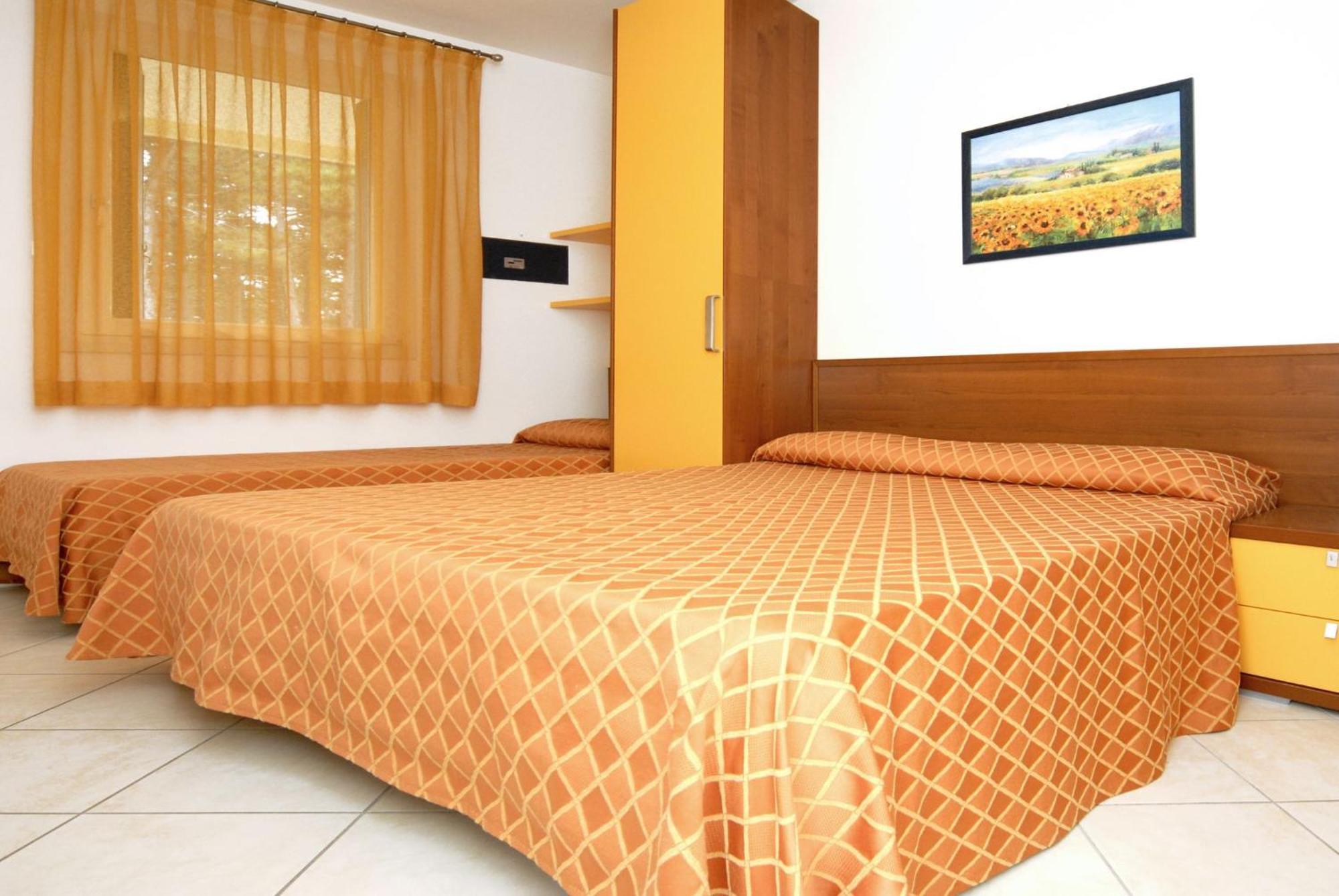 Peaceful Flat With Terrace And Wi-fi - Beahost